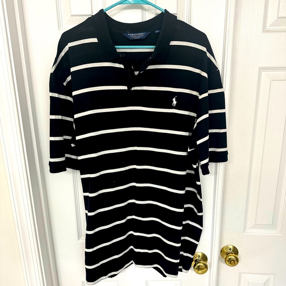 Polo Shirt. Like new. - Picture 1 of 3